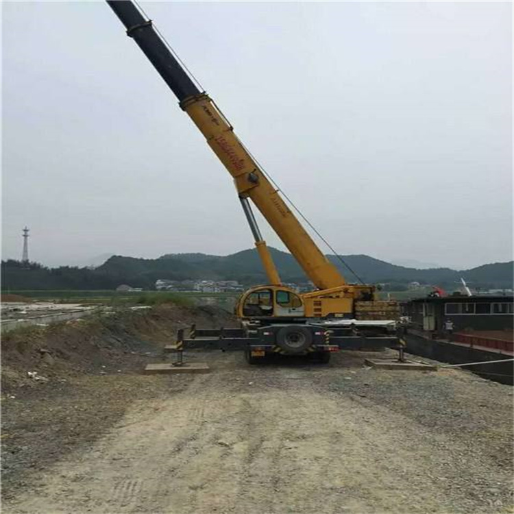 昌邑重型吊车租赁费用